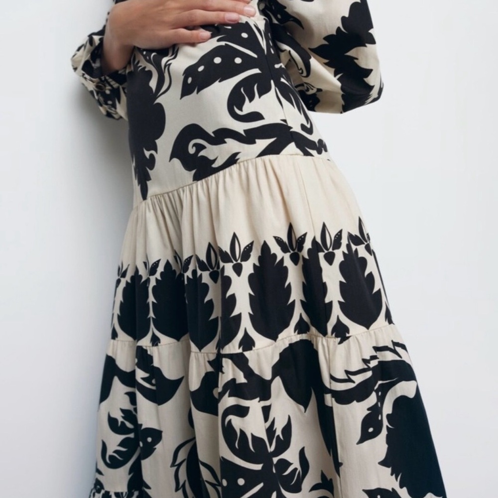Zara Printed Maxi Dress Long Balloon Sleeves Black Cream Trending SZ XS EUC - Picture 4 of 13